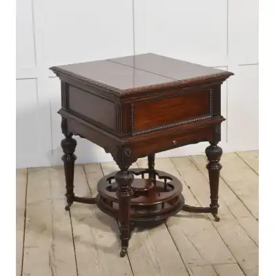 Antiker Mahagoni Getränkeschrank