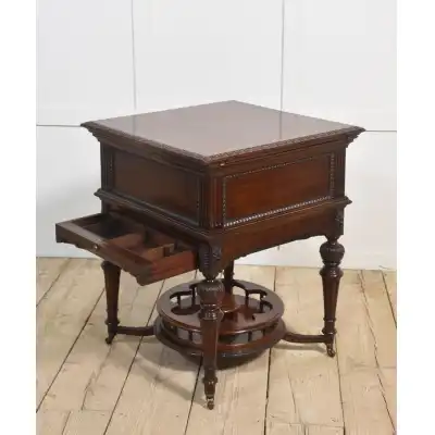 Antiker Mahagoni Getränkeschrank