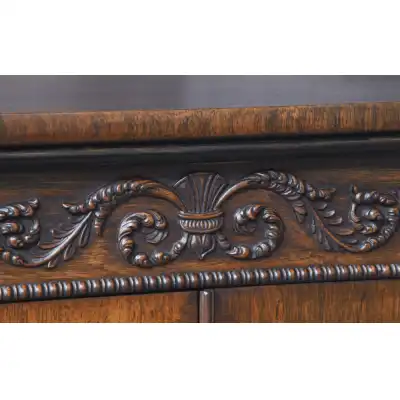 Antiker Büscherschrank 