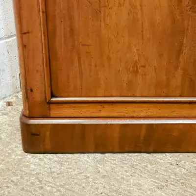 Antiker Bücherschrank aus Mahagoni