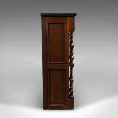 Offenes Bücherregal aus Eiche