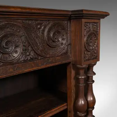 Offenes Bücherregal aus Eiche