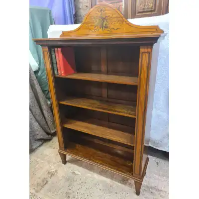 Viktorianisches Bücherregal 