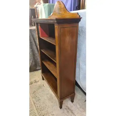 Viktorianisches Bücherregal 