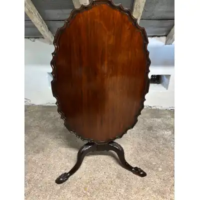 Antiker Couchtisch aus Mahagoni  winetable weintisch