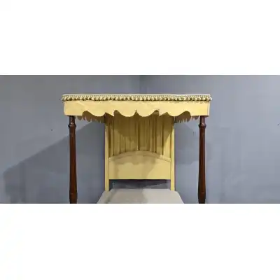 Antikes Kingsize-Bett   Posterbed 