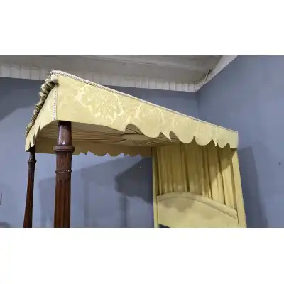 Antikes Kingsize-Bett   Posterbed 