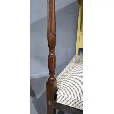 Antikes Kingsize-Bett   Posterbed 