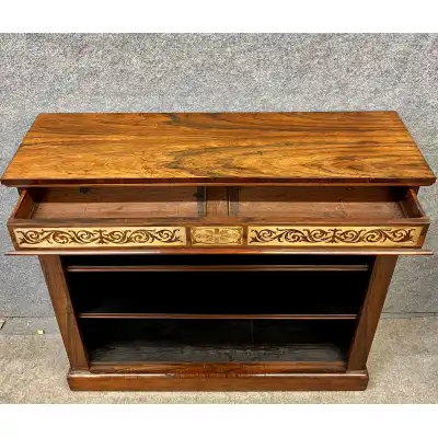 Antikes Regal aus Mahagoni