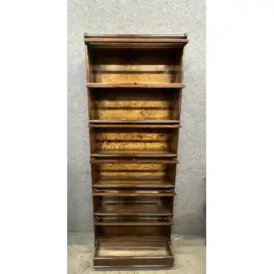 Antikes Globe Wernicke  Regal aus Eiche