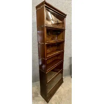 Antikes Globe Wernicke  Regal aus Eiche