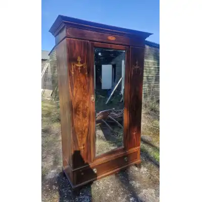 Antiker Mahagoni Kleiderschrank