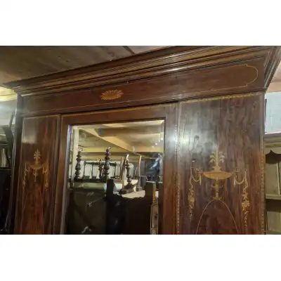 Antiker Mahagoni Kleiderschrank