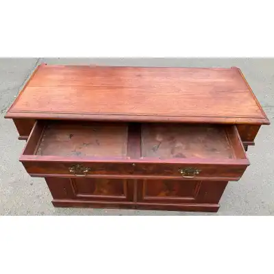 Antikes Sideboard aus Mahagoini