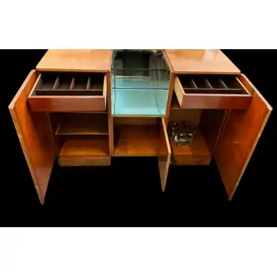 Antikes Sideboard