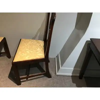 Esszimmerstühle Antik