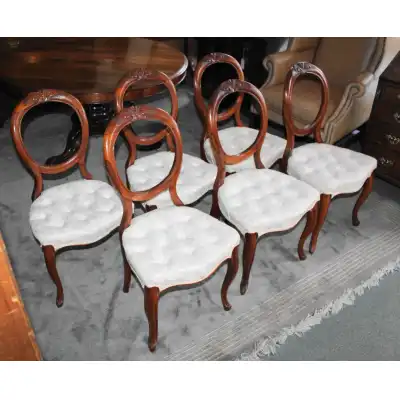 Antike esszimmerstühle