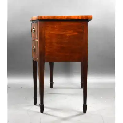 Sideboard Antik aus Mahagoni