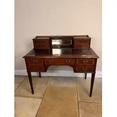 Antiker Mahagoni-Schreibtisch