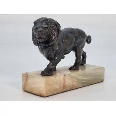 Bronze Löwe Skulptur