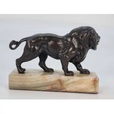 Bronze Löwe Skulptur