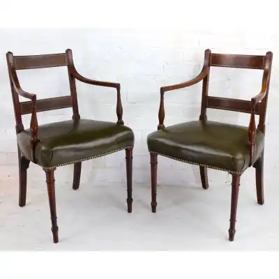 Antikes Mahagoni-Esszimmerstühle