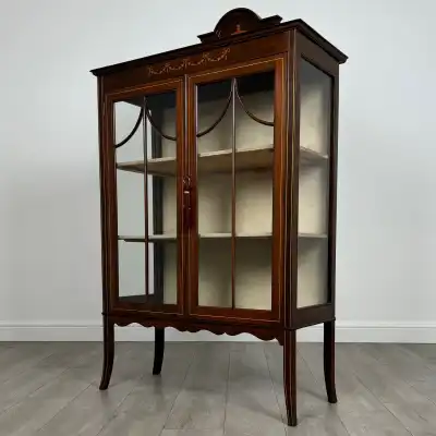 Antike Mahagoni-Vitrine 