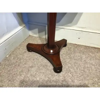 Antiker Mahagoni-Schachtisch