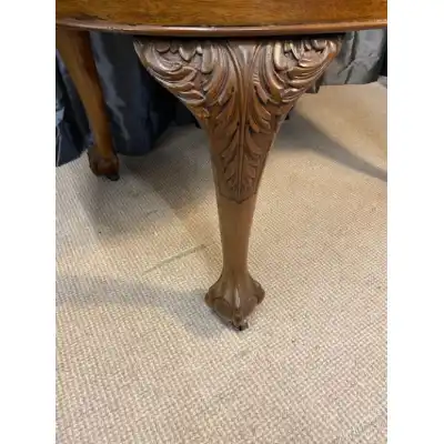 Antiker Mahagoni Esstisch