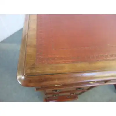 Mahagoni Schreibtisch