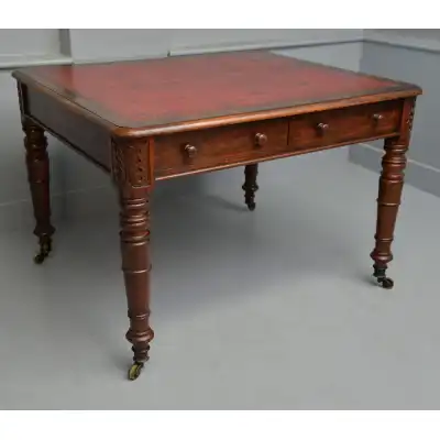 Antiker Partnerschreibtisch