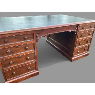 Antiker Partnerschreibtisch