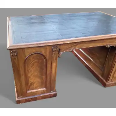 Antiker Partnerschreibtisch