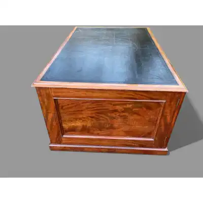 Antiker Partnerschreibtisch