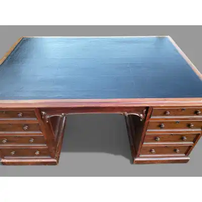 Antiker Partnerschreibtisch