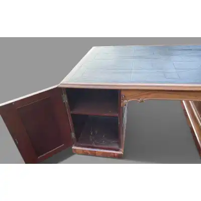 Antiker Partnerschreibtisch