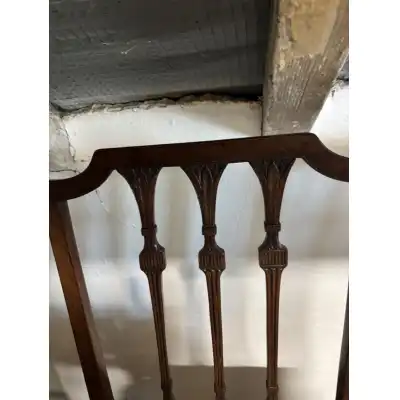 Set von 4 Esszimmerstühlen