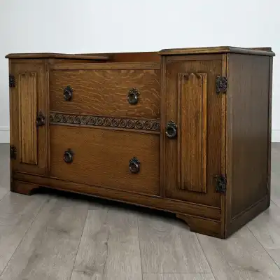 Antikes Sideboard