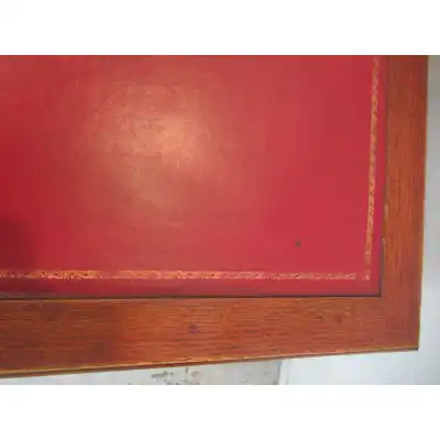 Knielochschreibtisch aus Eiche