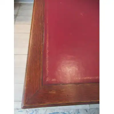 Knielochschreibtisch aus Eiche