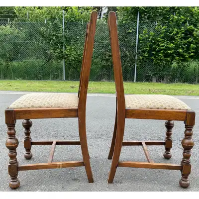 Antikes Paar Esszimmerstühle