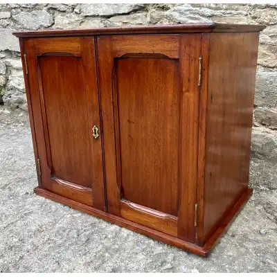 Antiker Büroschrank