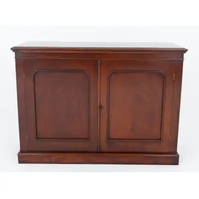 Antikes Victorian Mahagoni Side Cabinet mit zwei Türen – um 1860