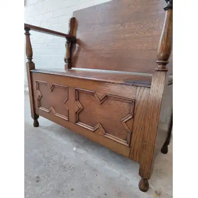 Massiver Eiche Flurbank