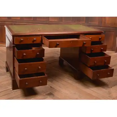 Knee Hole Desk