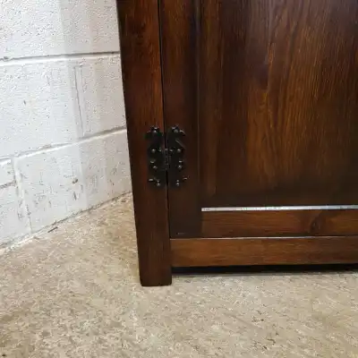 Kleiderschrank aus Eiche