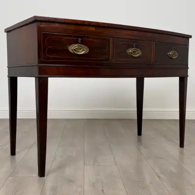 Mahagoni Konslentisch