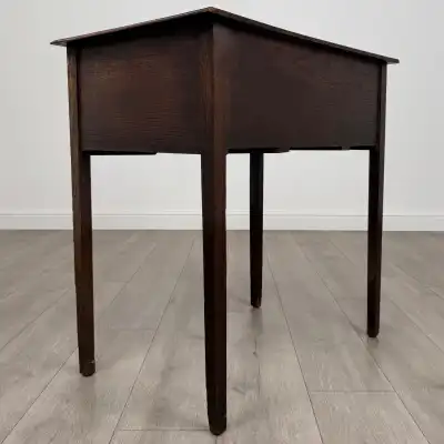 Antiker Schreibtisch