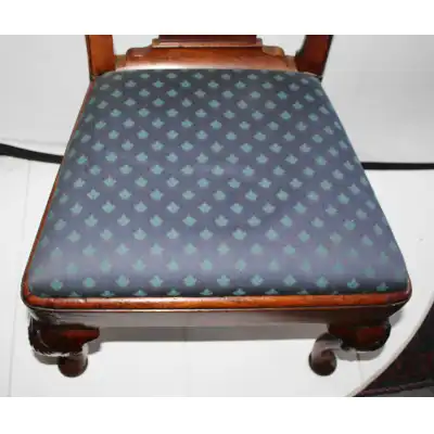 Esszimmerstühle antik