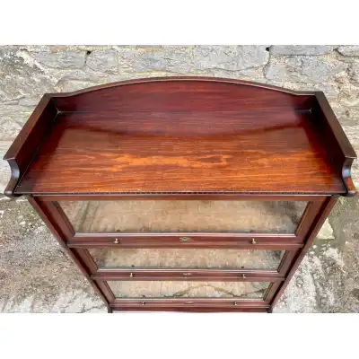 Mahagoni Bücherschrank antik